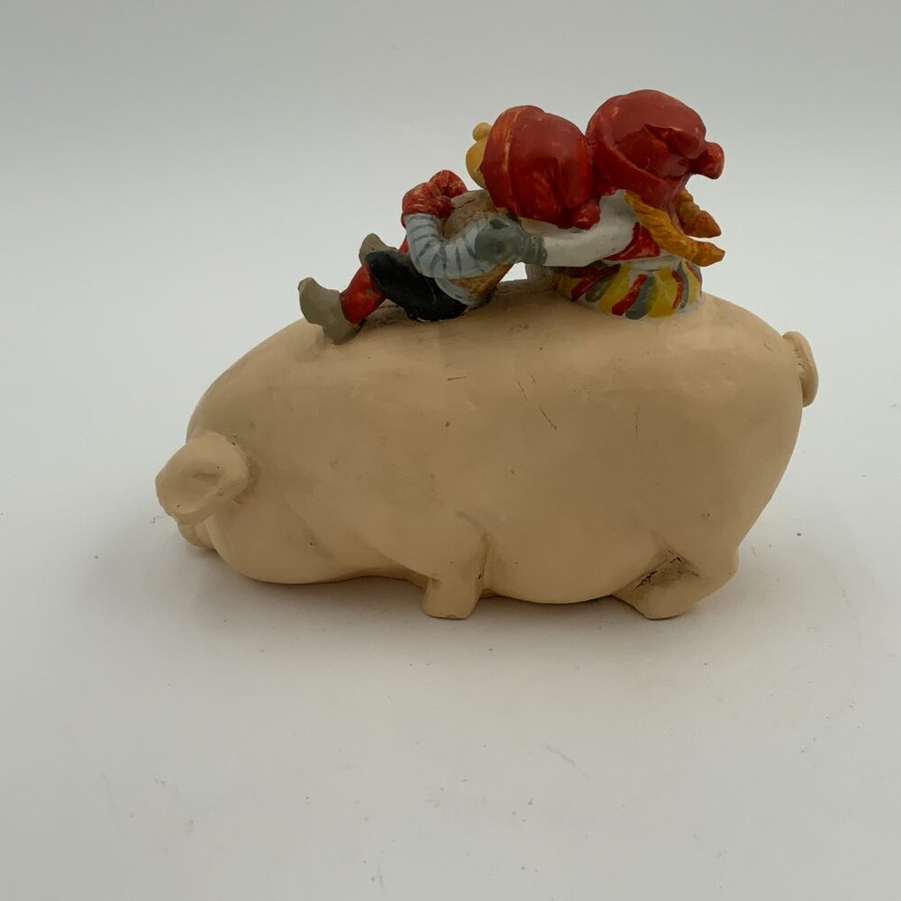 Candy Design Norway - Scandinavian Tomte Nisse Boy & Girl Riding Pig Figurine - Picture 4 of 6